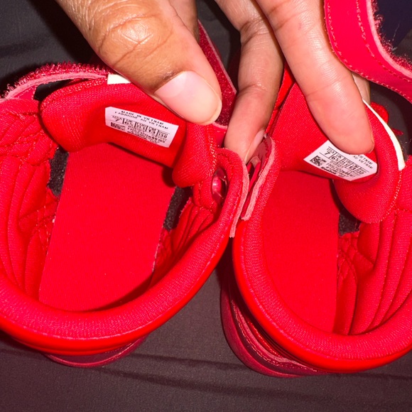 Red Toddler Reebok Freestyle High; Sz. 7 - Picture 6 of 7